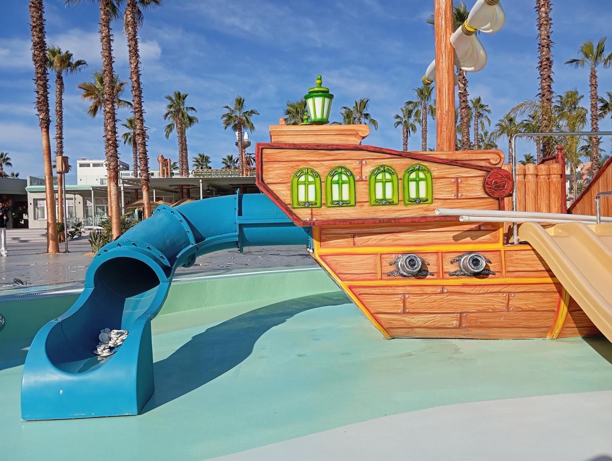 On City Resort All Inclusive Prime マタラスカニャス エクステリア 写真